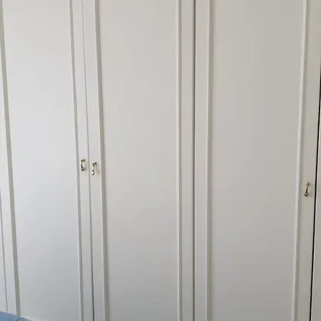 Givi Apartment